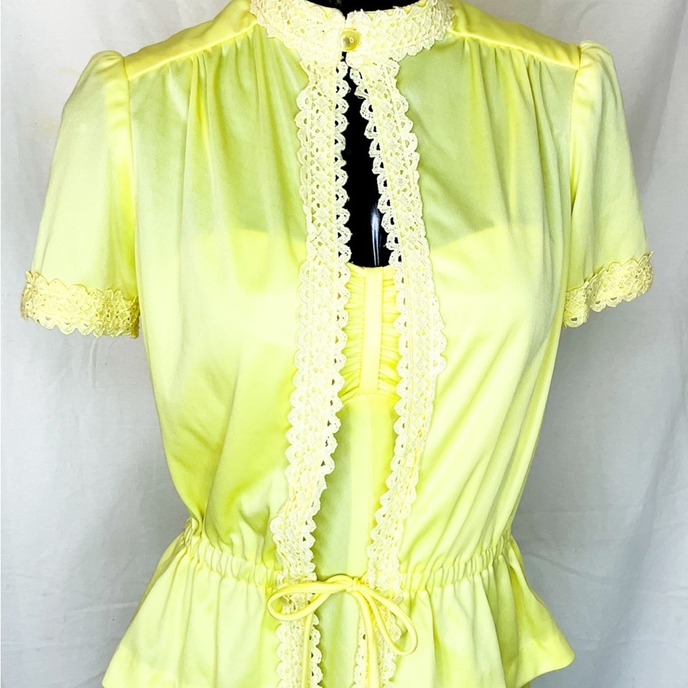 Retro Vintage Elegant Butter Yellow Lace Trim Dress Set - Picture 2 of 16